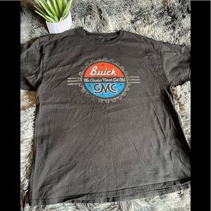 Hanes Buick GMC The Classics Never Get Old XL tee!